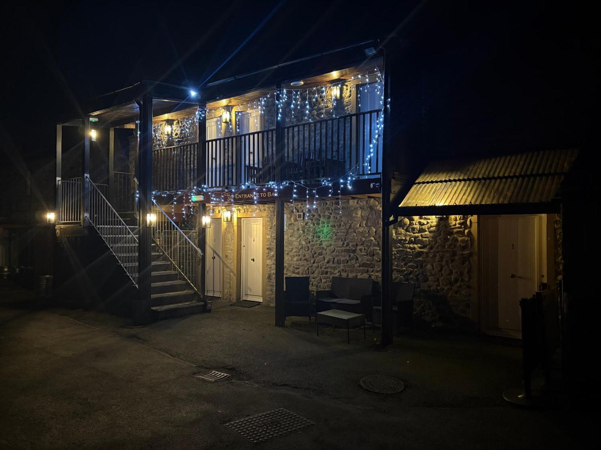 Masons Arms Hotel Gargrave Exterior photo